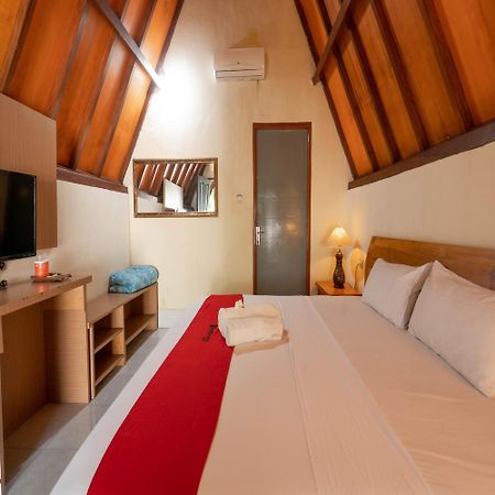 Reddoorz At Ocean 2 Gili Trawangan Hotel Buitenkant foto