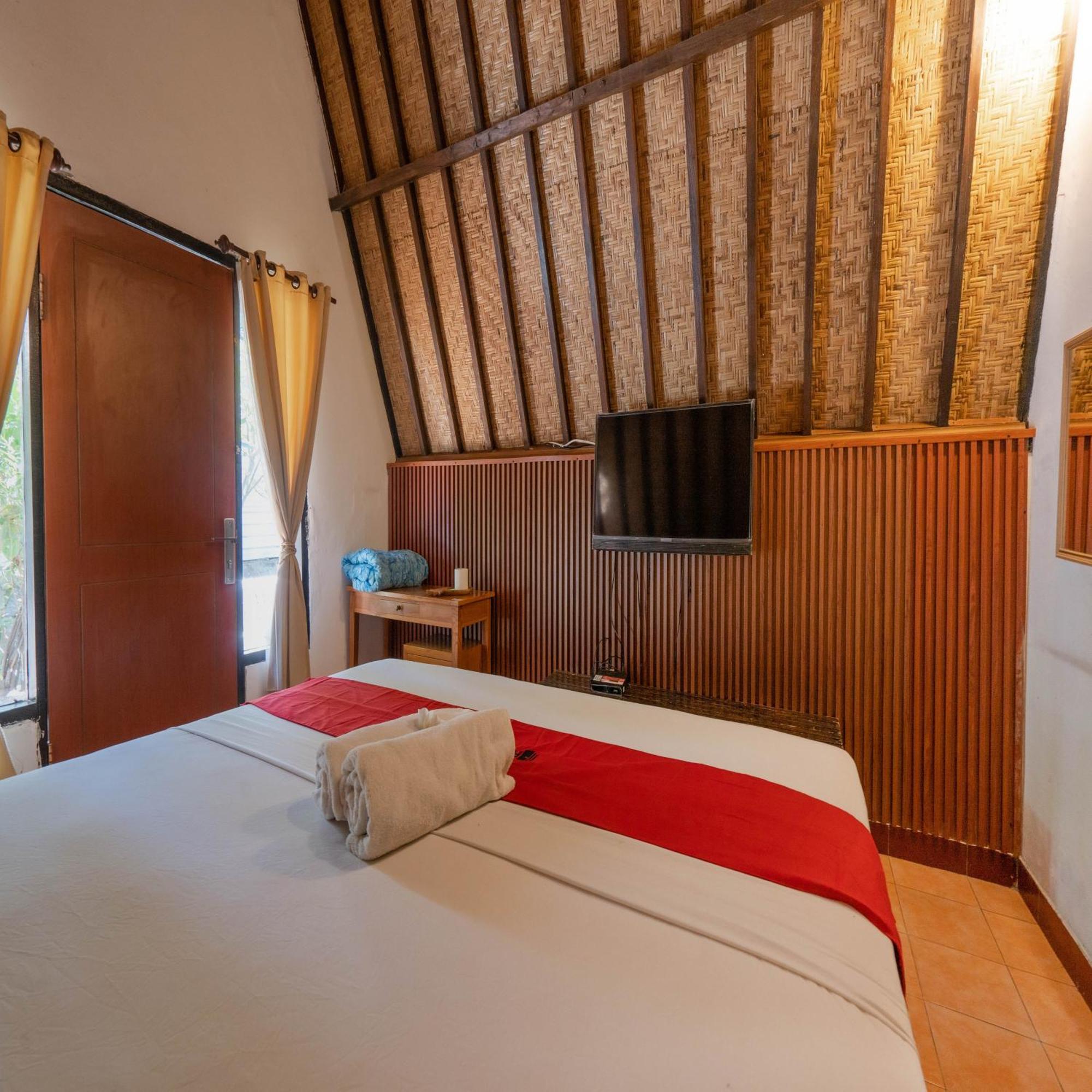 Reddoorz At Ocean 2 Gili Trawangan Hotel Buitenkant foto
