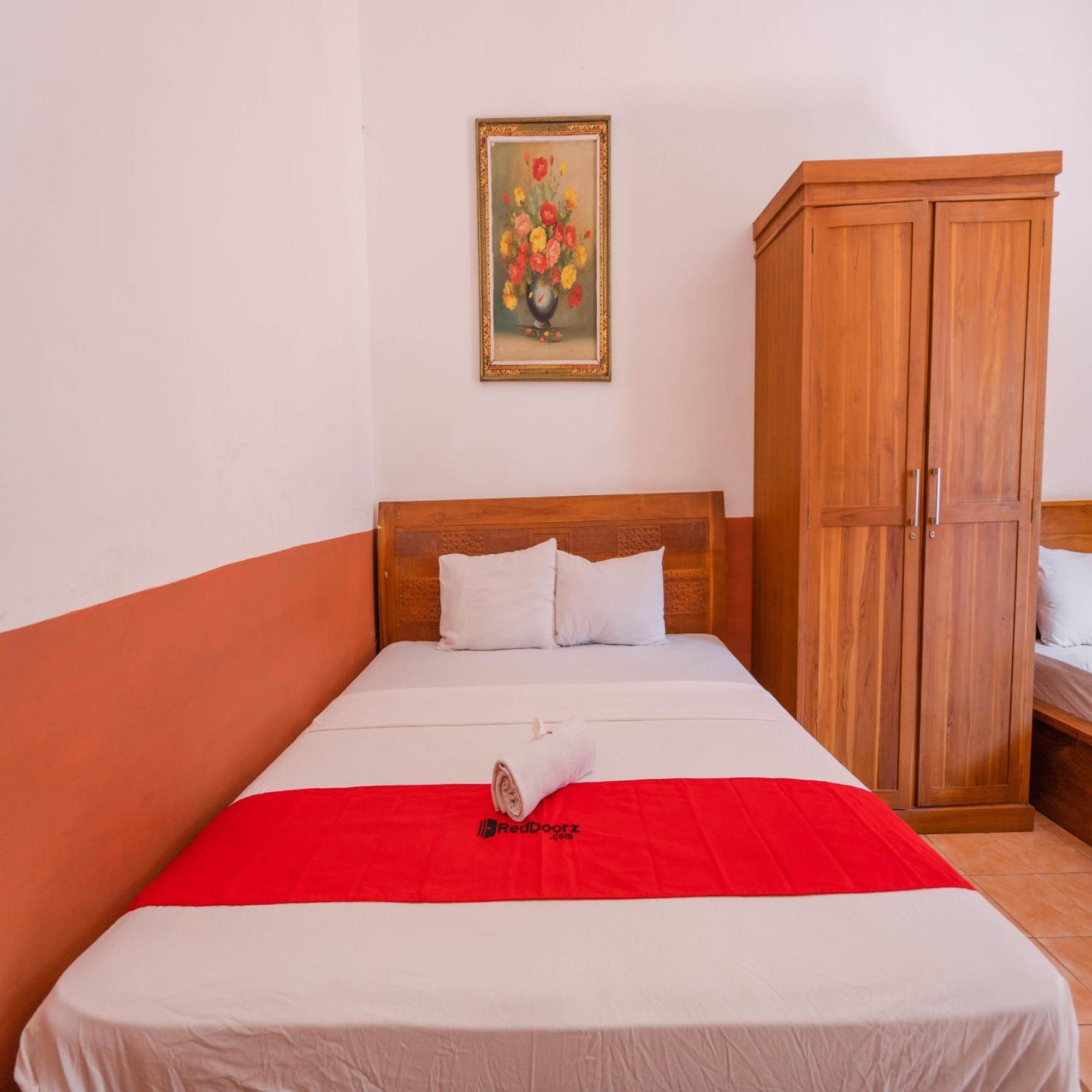 Reddoorz At Ocean 2 Gili Trawangan Hotel Buitenkant foto