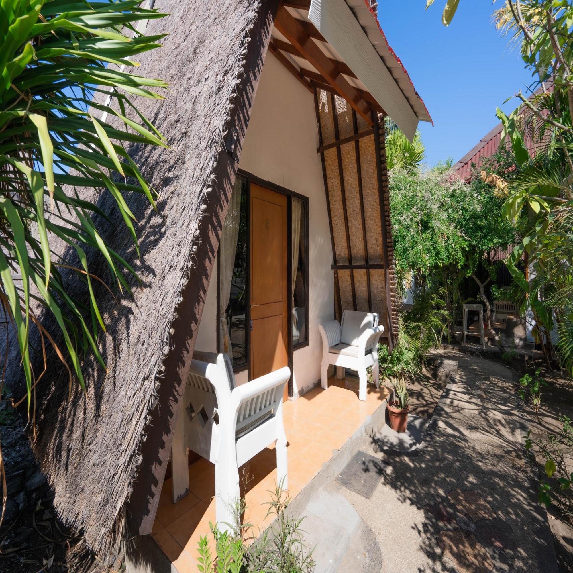 Reddoorz At Ocean 2 Gili Trawangan Hotel Buitenkant foto