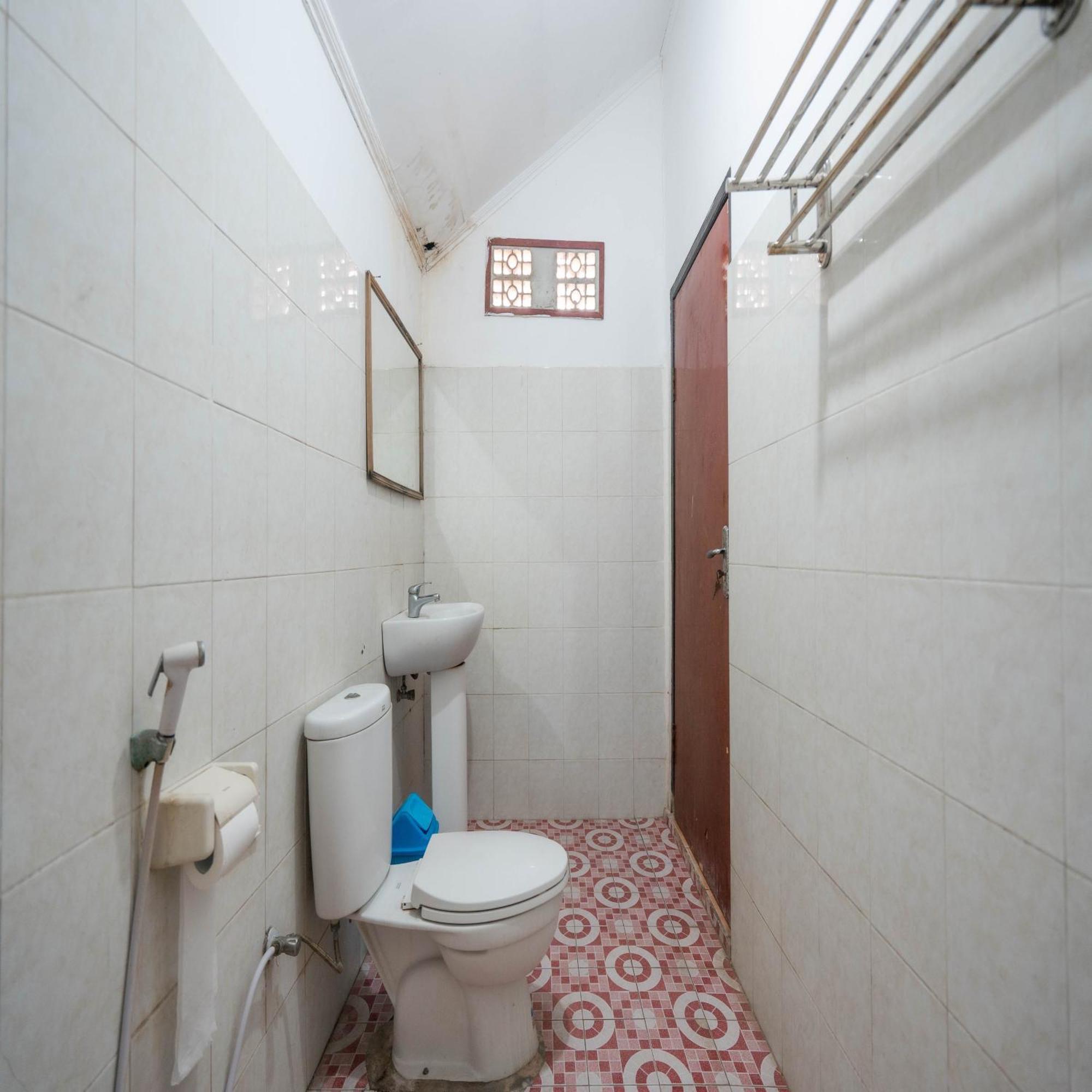 Reddoorz At Ocean 2 Gili Trawangan Hotel Buitenkant foto