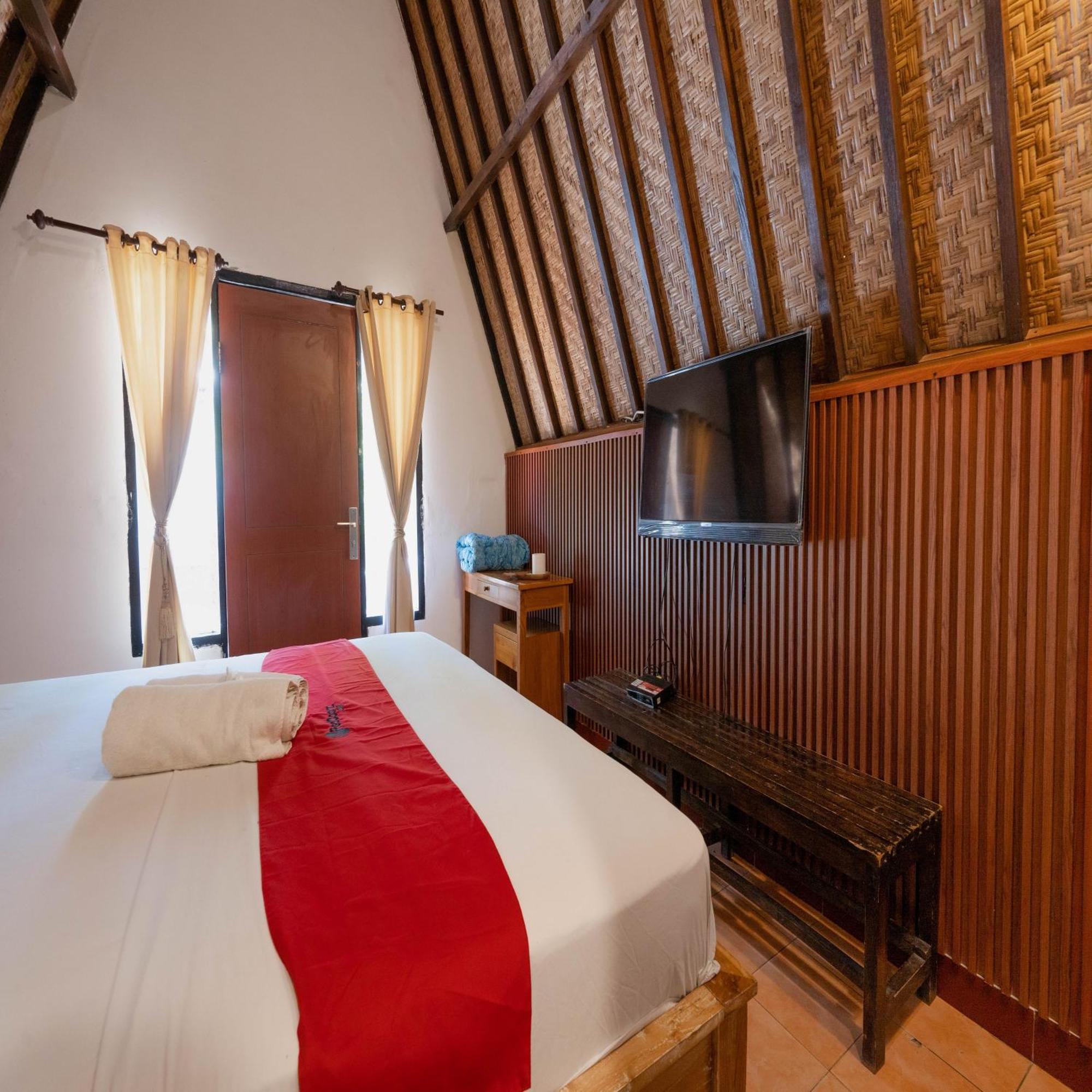 Reddoorz At Ocean 2 Gili Trawangan Hotel Buitenkant foto