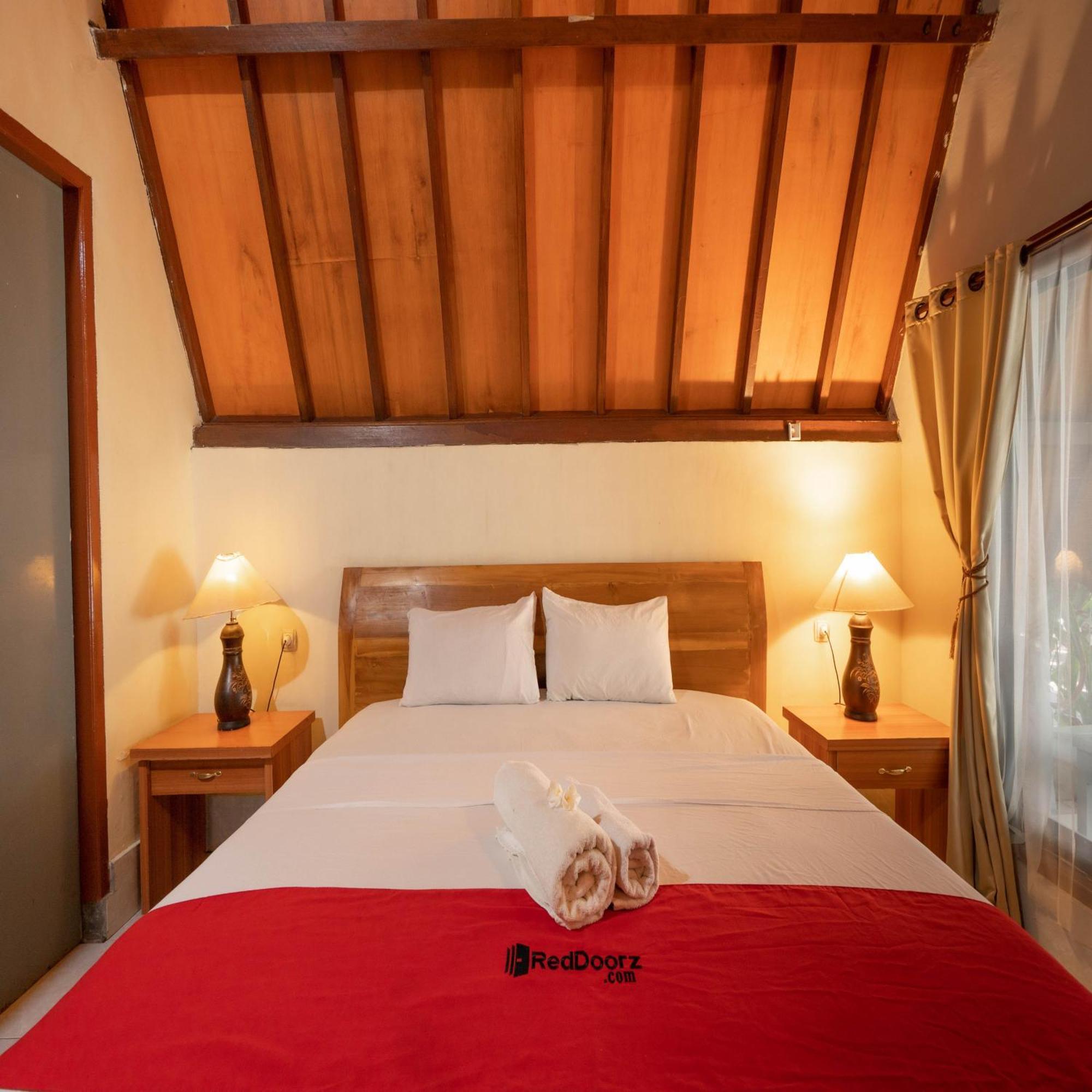 Reddoorz At Ocean 2 Gili Trawangan Hotel Buitenkant foto