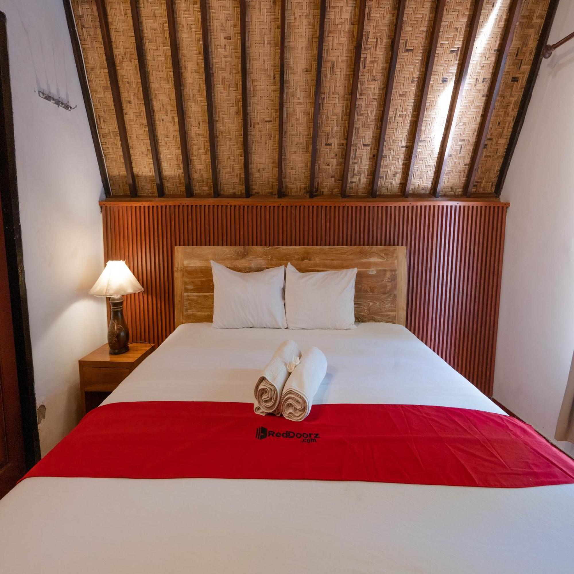 Reddoorz At Ocean 2 Gili Trawangan Hotel Buitenkant foto