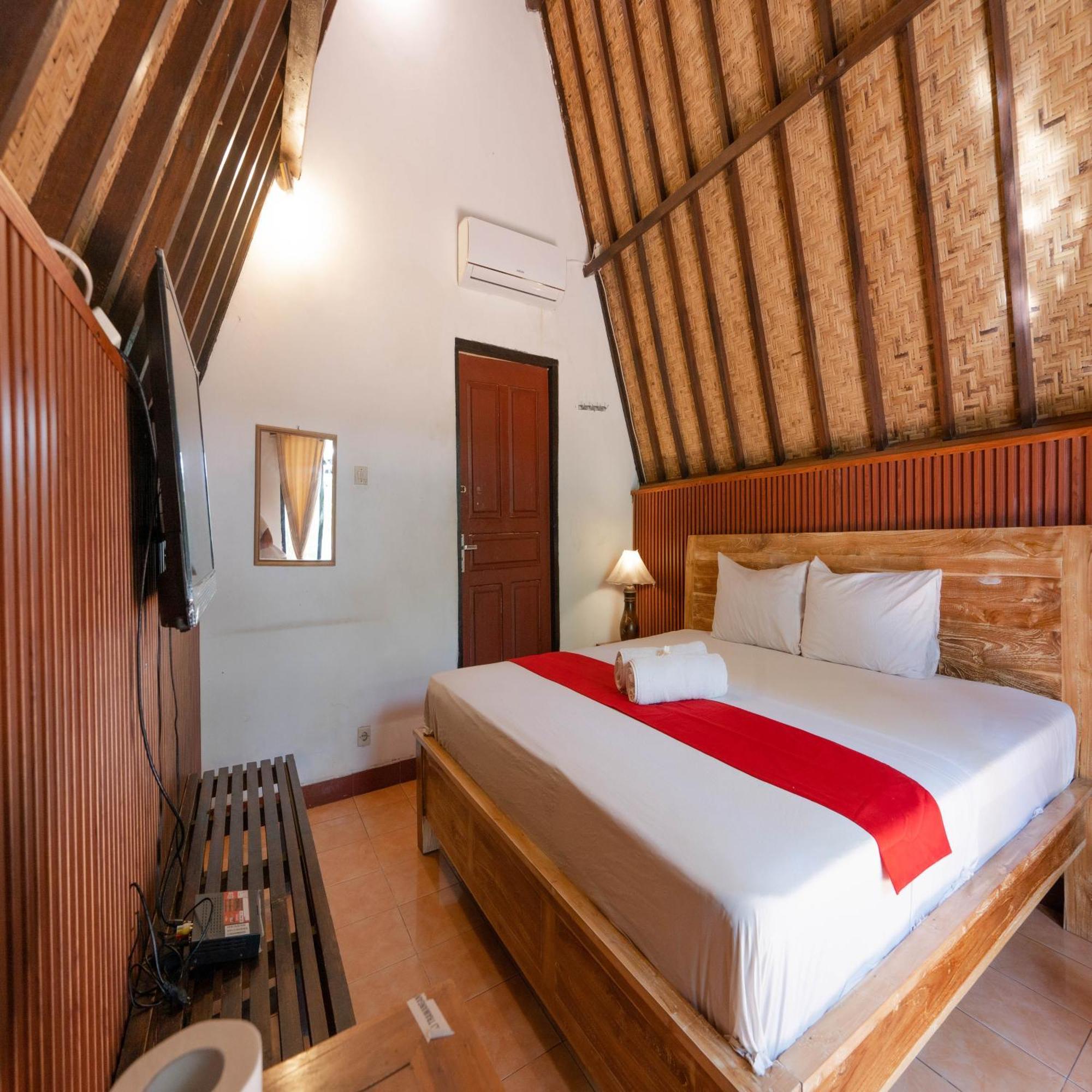 Reddoorz At Ocean 2 Gili Trawangan Hotel Buitenkant foto