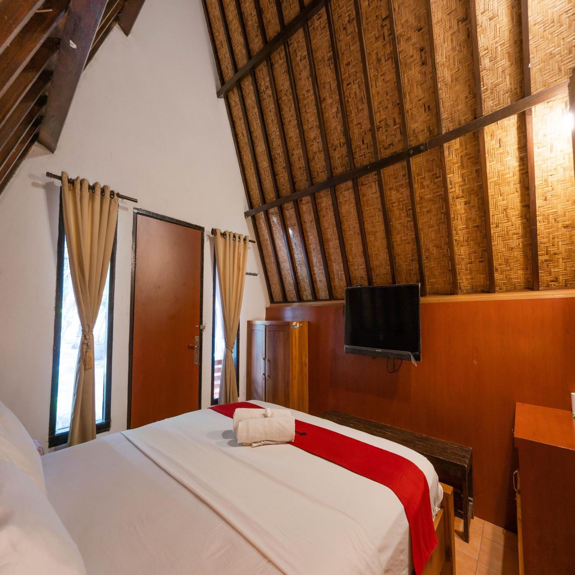 Reddoorz At Ocean 2 Gili Trawangan Hotel Buitenkant foto