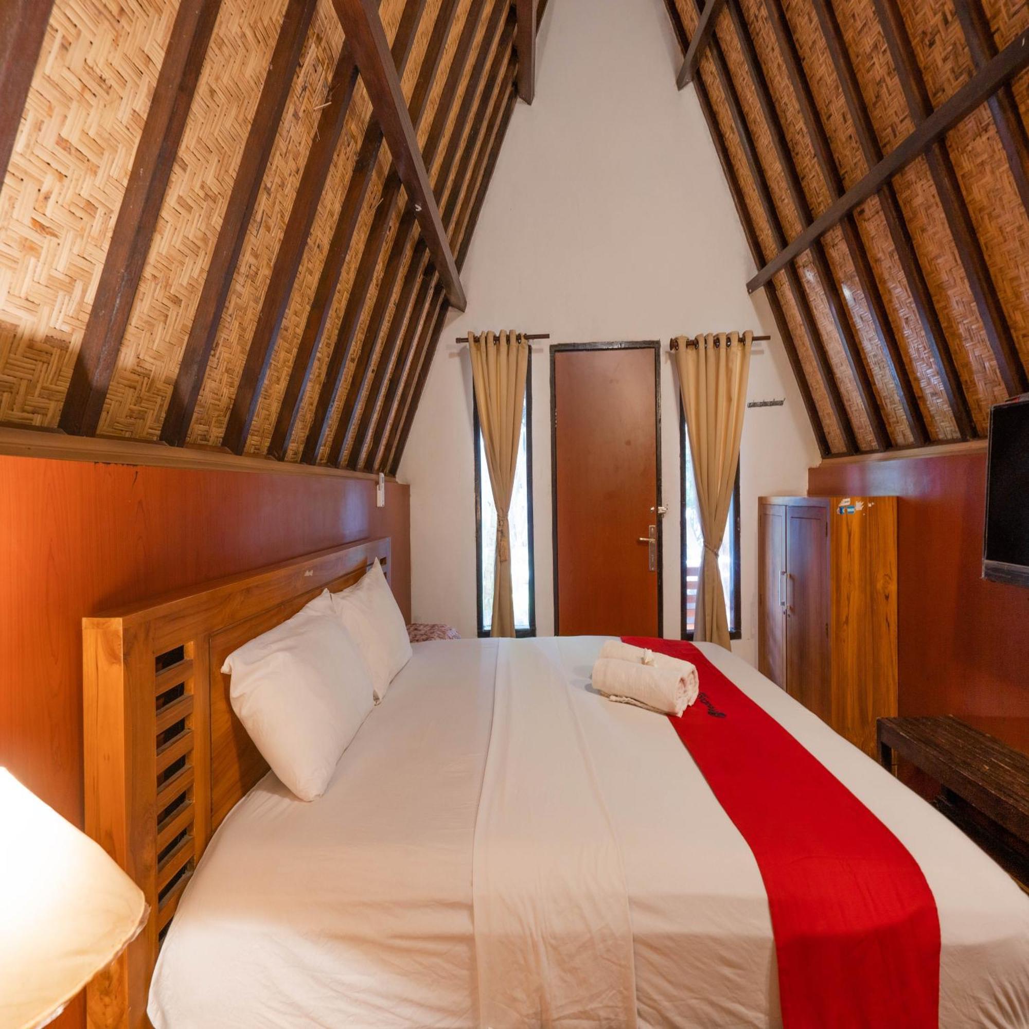 Reddoorz At Ocean 2 Gili Trawangan Hotel Buitenkant foto